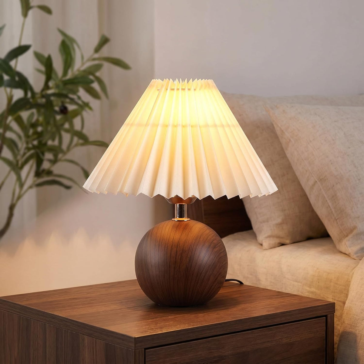 Avelino Ceramic Globe Table Lamp – Walnut Base, Beige Shade